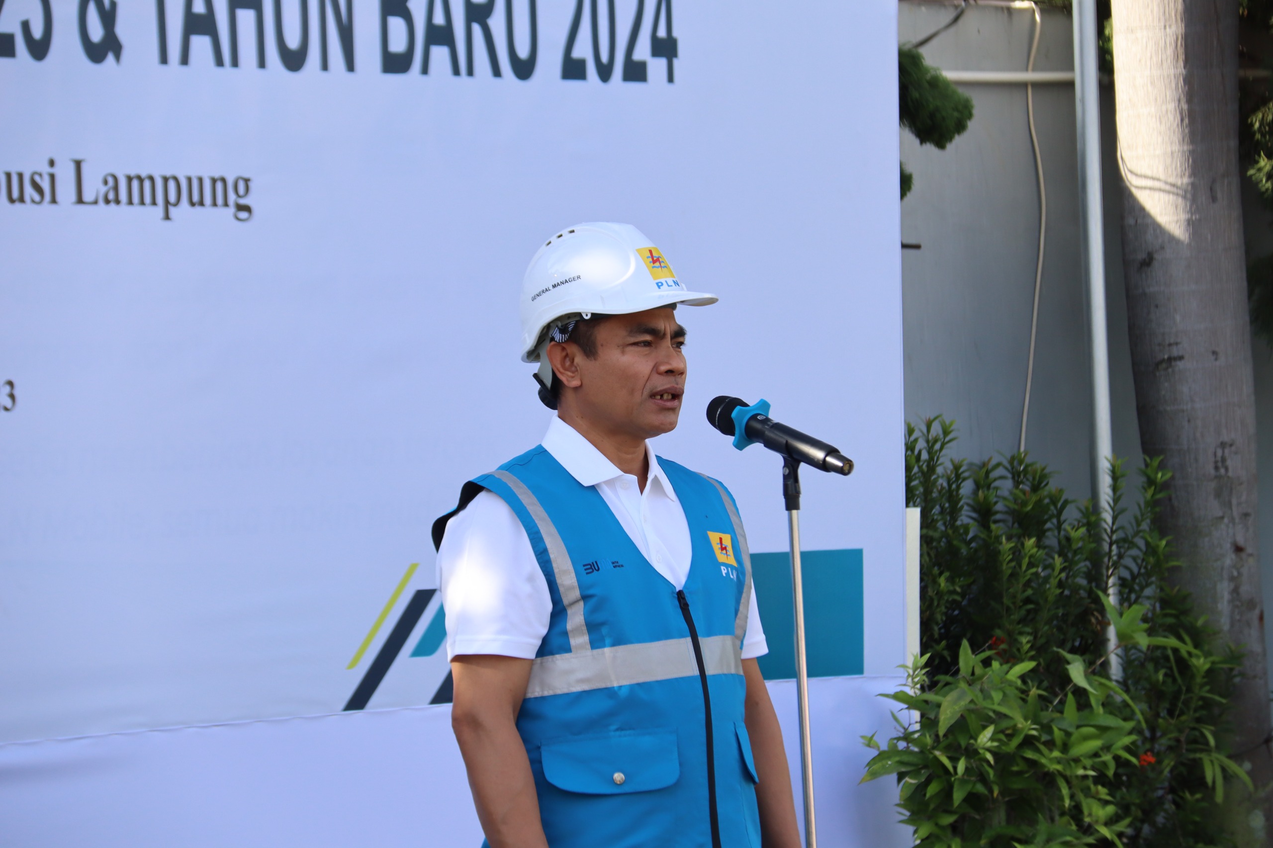 Jelang Perayaan Natal 2023 dan Tahun Baru 2024, PLN UID Lampung Siagakan Petugas Layanan dan Keandalan Pasokan Listrik